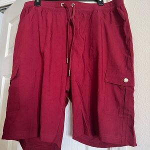 Burgundy jogger or casual shorts elastic waste cargo pockets 2XL unisex NWOT